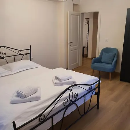 Bloom Apartament Alba Iulia Exterior photo